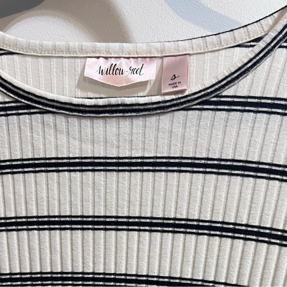 Willow Root Small Crop Shirt Statement Sleeves, Split Sleeve - Black Stripes - Picture 7 of 12